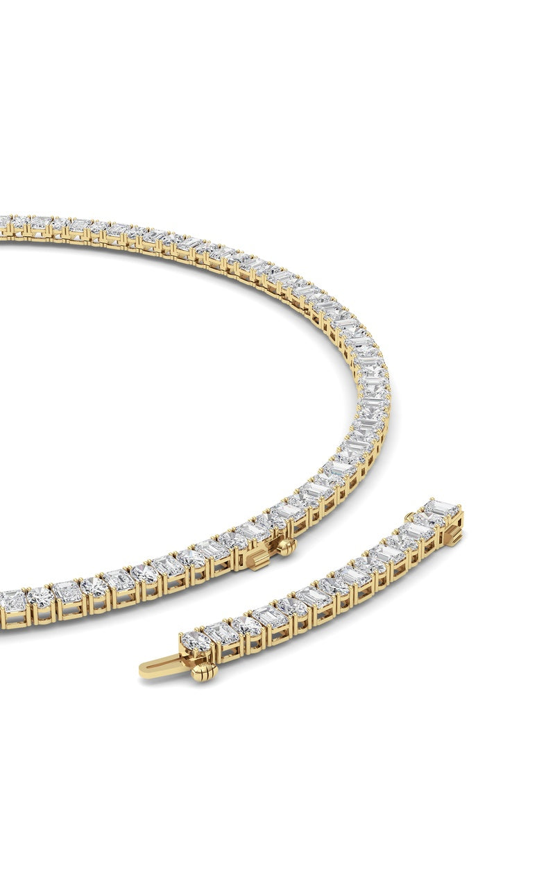 33Cttw Emerald Lab Grown Diamond (F/VS ) Necklace in 14K Gold