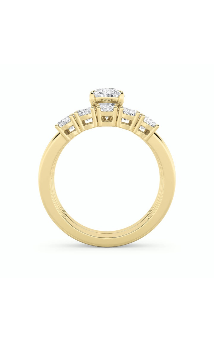 2.5Cttw Oval Shaped Lab Grown Diamond (G/VS) Bridal Set with Matching Band and  Ring in 14K Gold