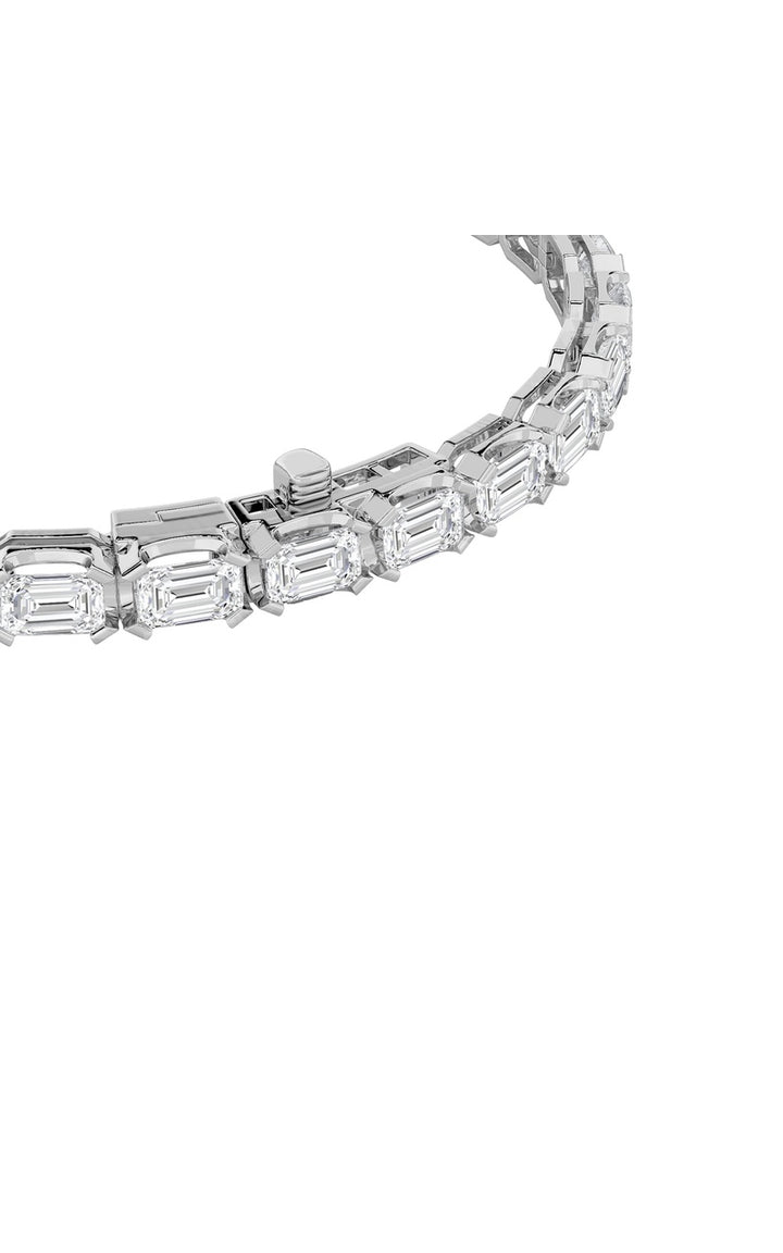 12Cttw Emerald Shaped Lab Grown Diamond (F/VS) Tennis Bracelet in 14K Gold