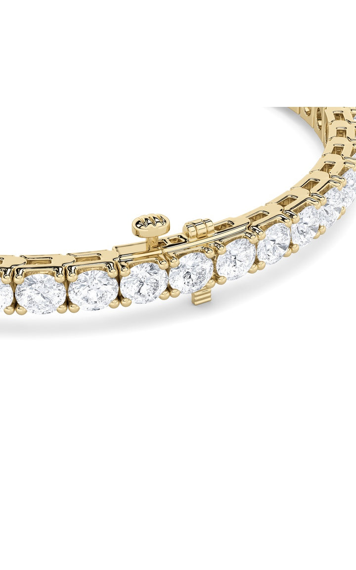 9Cttw Round Shaped Lab Grown Diamond (F/VS) Bracelet in 14K Gold