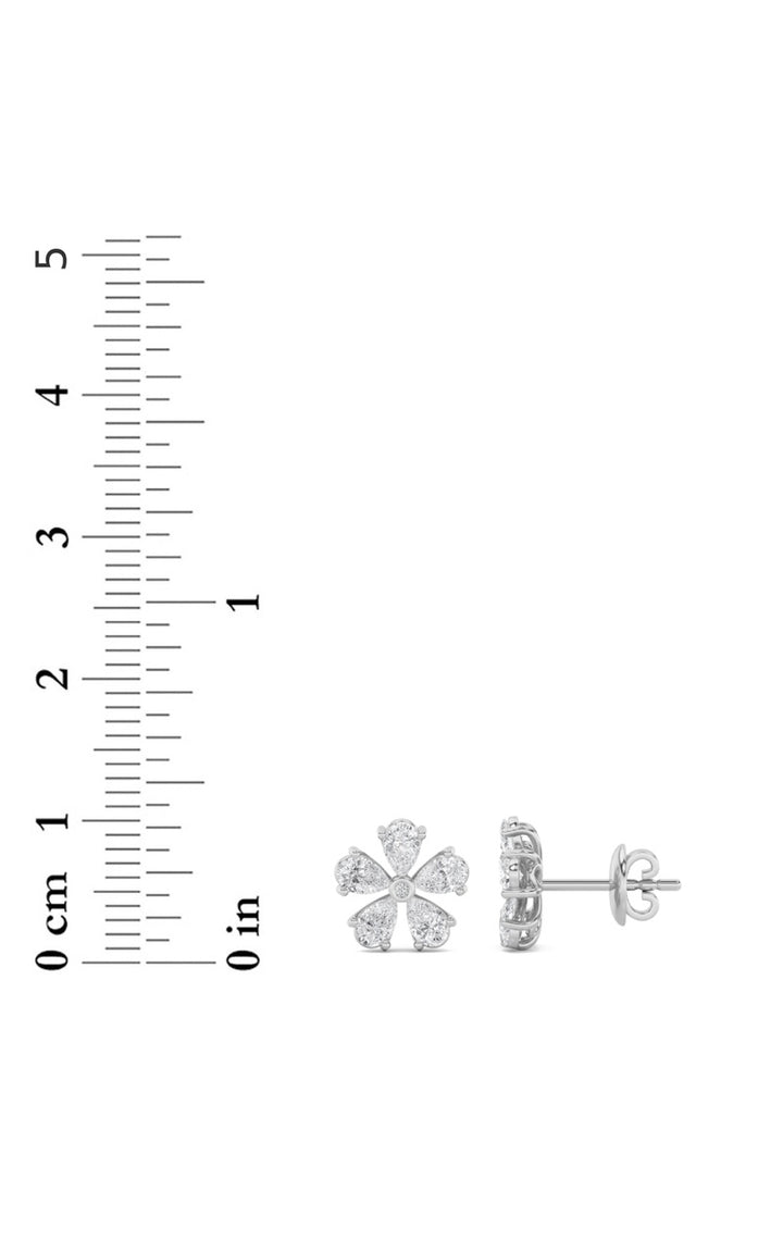 2.5Cttw Pear Shaped Lab Grown Diamond (F/VS) Floral Earrings in 14K Gold