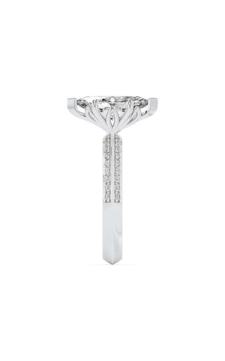 2.5Cttw Marquise Shaped Lab Grown Diamond (F/VS) Ring in 14K Gold