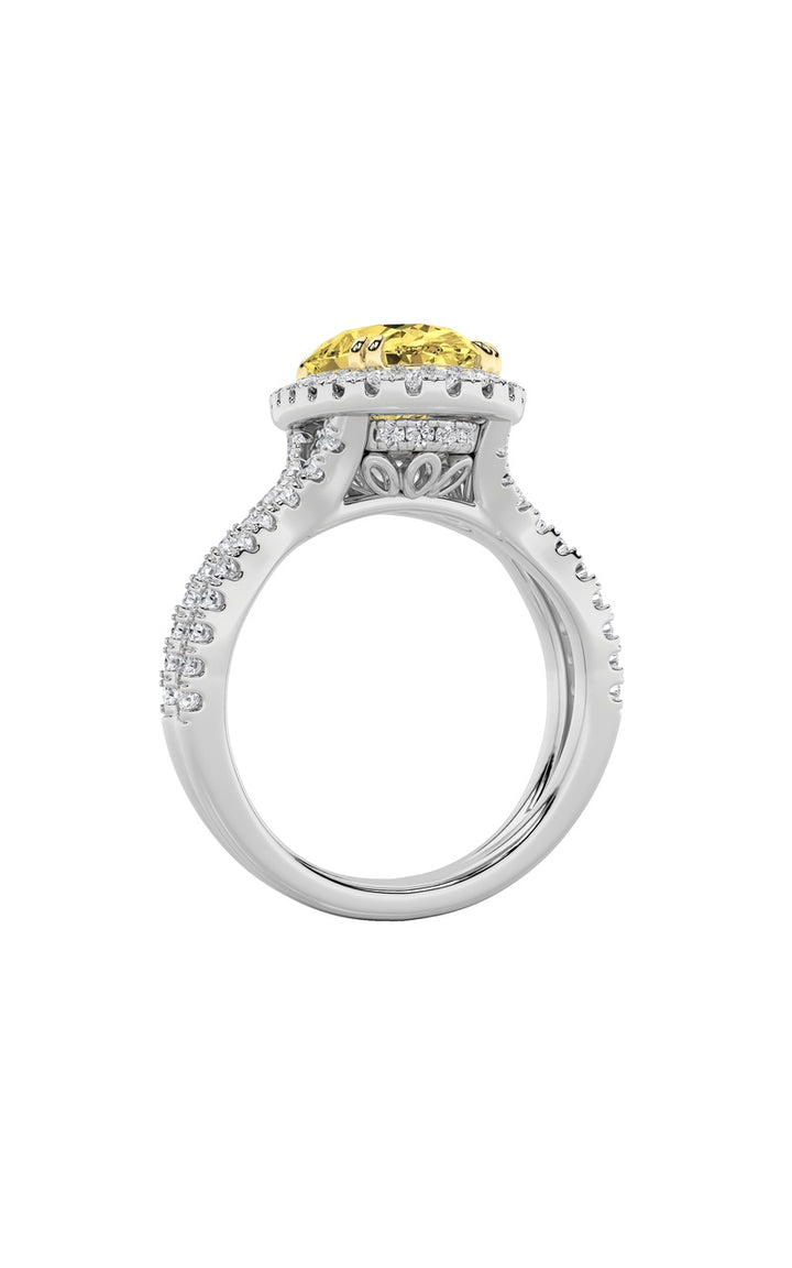 4Cttw Oval Shaped Lab Grown Diamond (F/VS) Split Shank Halo Engagement Ring in 14K Gold