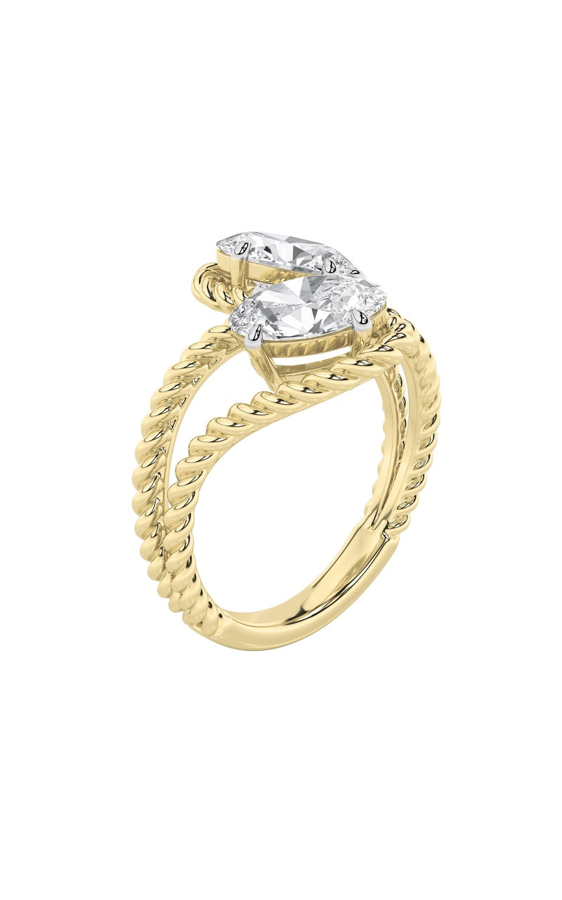 2Cttw Oval Shaped Lab Grown Diamond (F/VS) Toi etMoi Fashiion Ring in 14K Gold