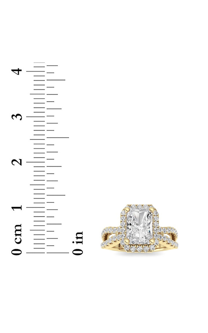 2Cttw Radiant Shaped Lab Grown Diamond (F/VS)  Ring in 14K Gold