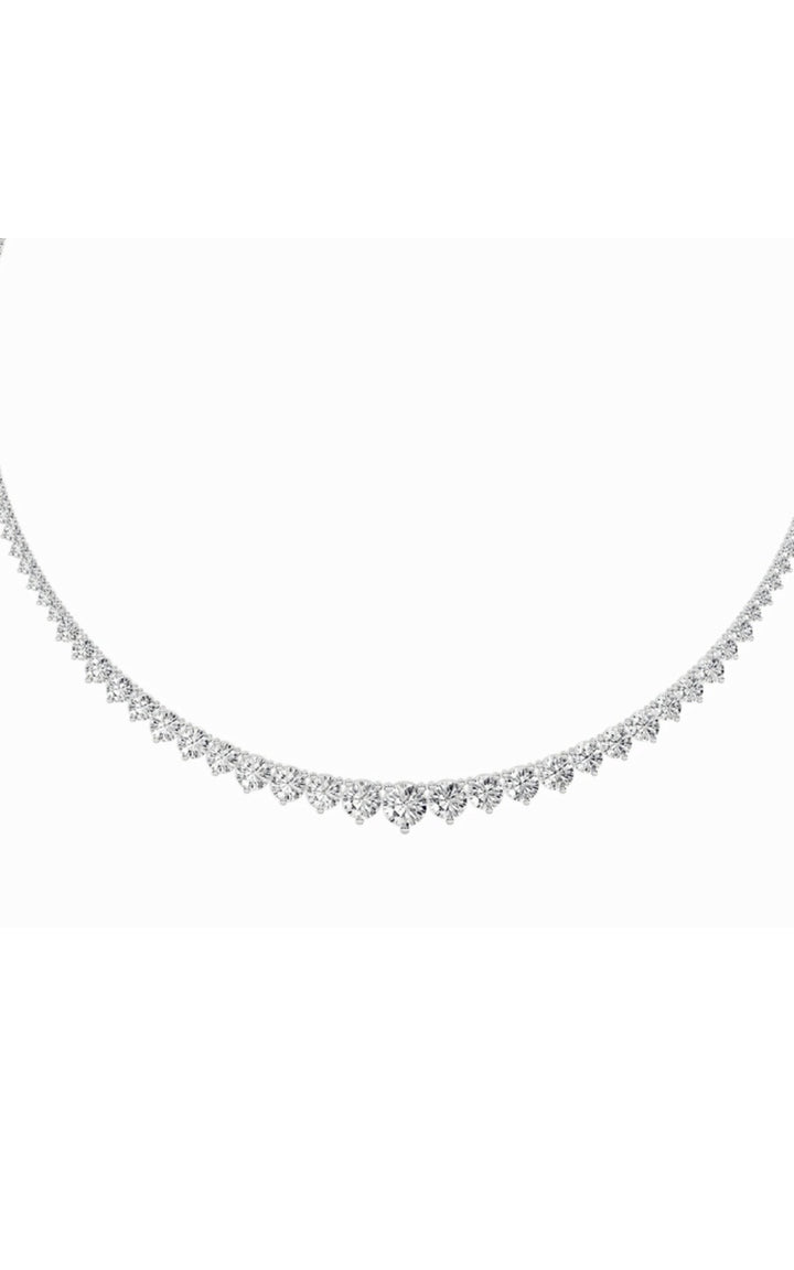 15Cttw Round Shaped Lab Grown Diamond (F/VS) Three Prong Graduating Necklace in 14K Gold