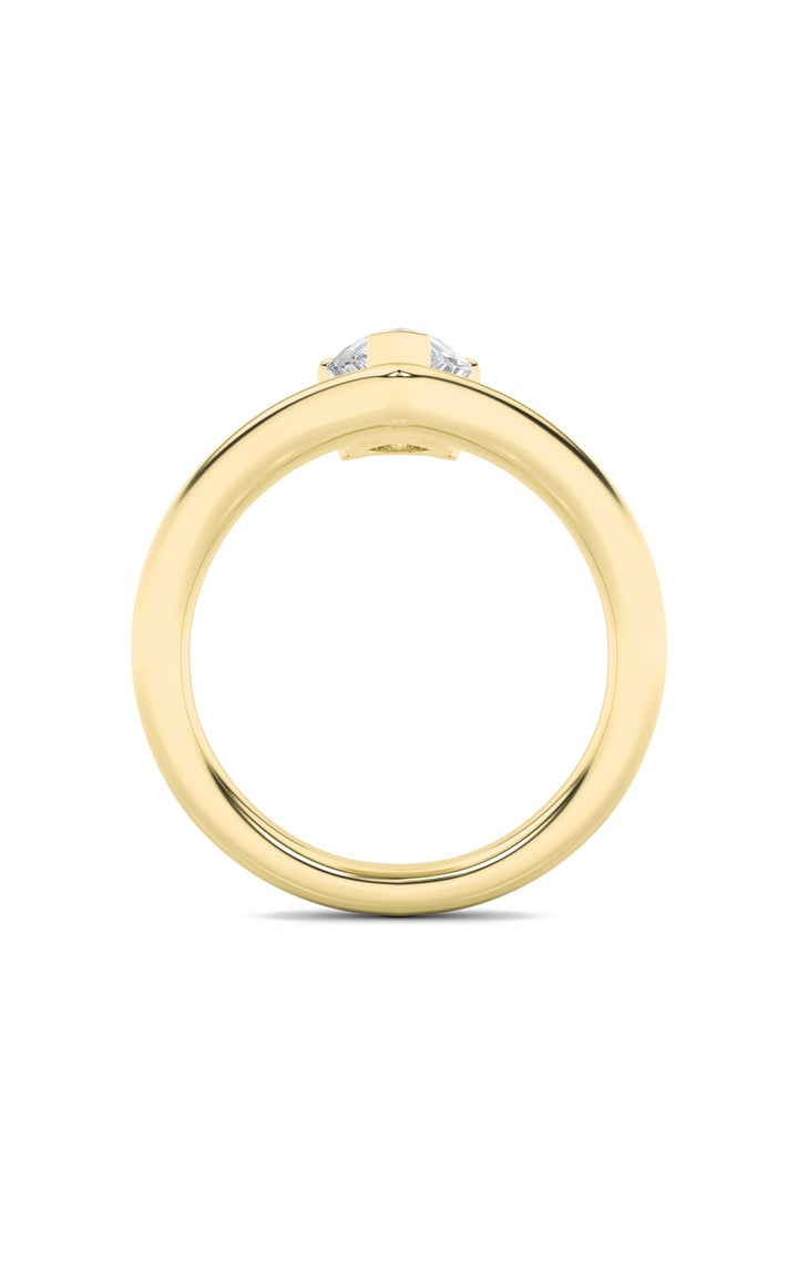 1.5Cttw Pear Shaped Lab Grown Diamond (F/VS) Chevron Solitaire Engagement Ring in 14K Gold