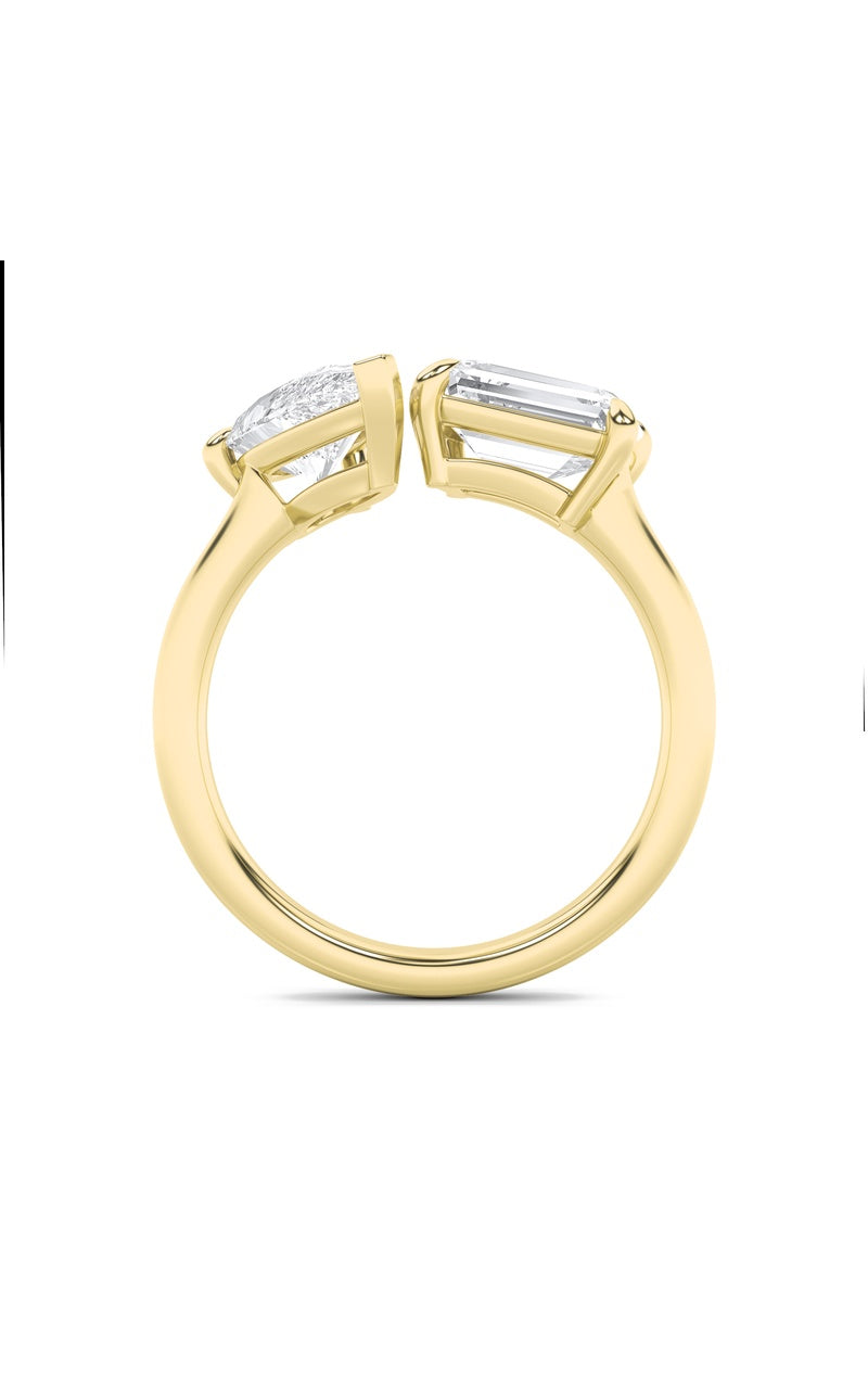 3Cttw Emerald Shaped Lab Grown Diamond (F/VS) Toi et Moi Fashiion Ring in 14K Gold