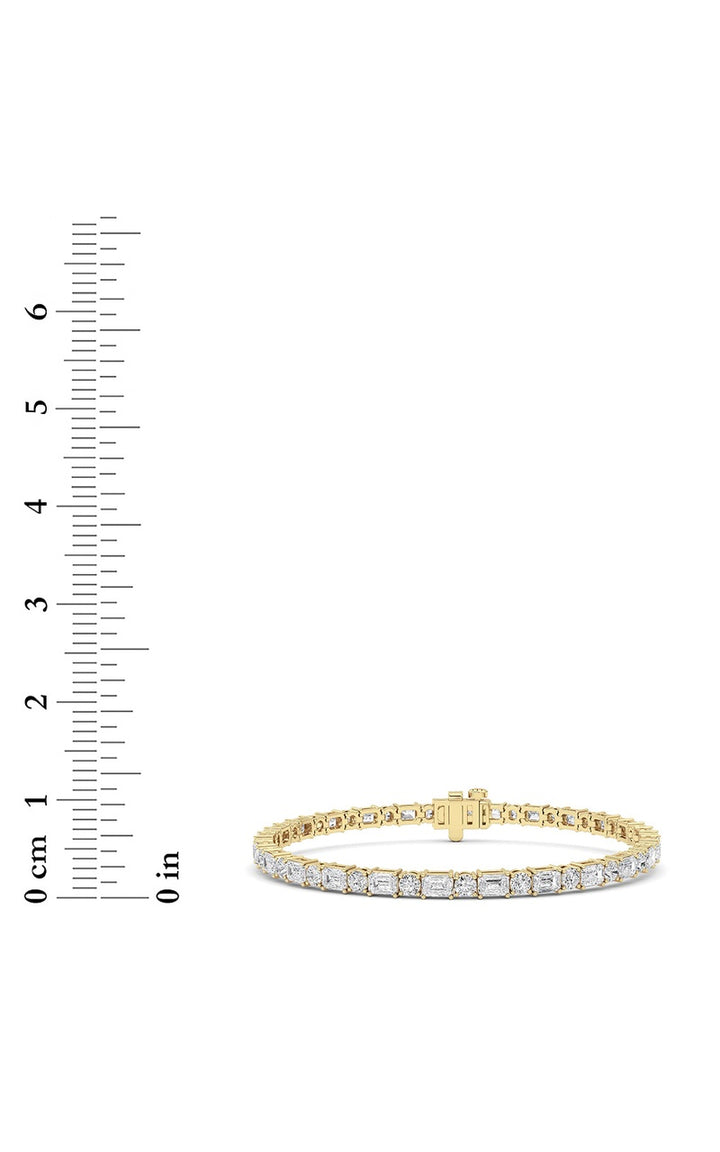 7Cttw Emerald And Round Lab Grown Diamond (F/VS ) Bracelet in 14K Gold