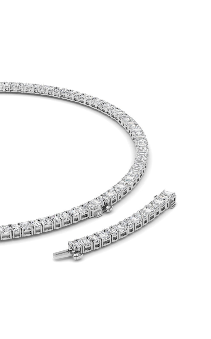 33Cttw Emerald Lab Grown Diamond (F/VS ) Necklace in 14K Gold